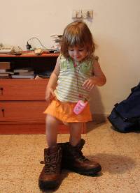 D-19-04-08.jpg (191116 bytes)